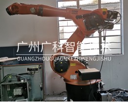 KR 60-3 KUKA庫(kù)卡C4六軸工業(yè)機(jī)器人 60KG現(xiàn)貨